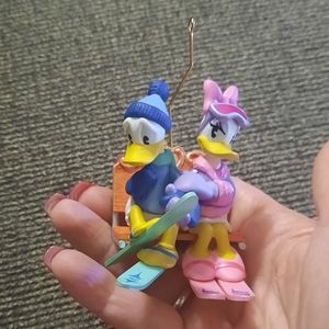 Vintage Disney 2000 Y2K Donald & Daisy Duck Lovers Lane Ski Lift Ornament